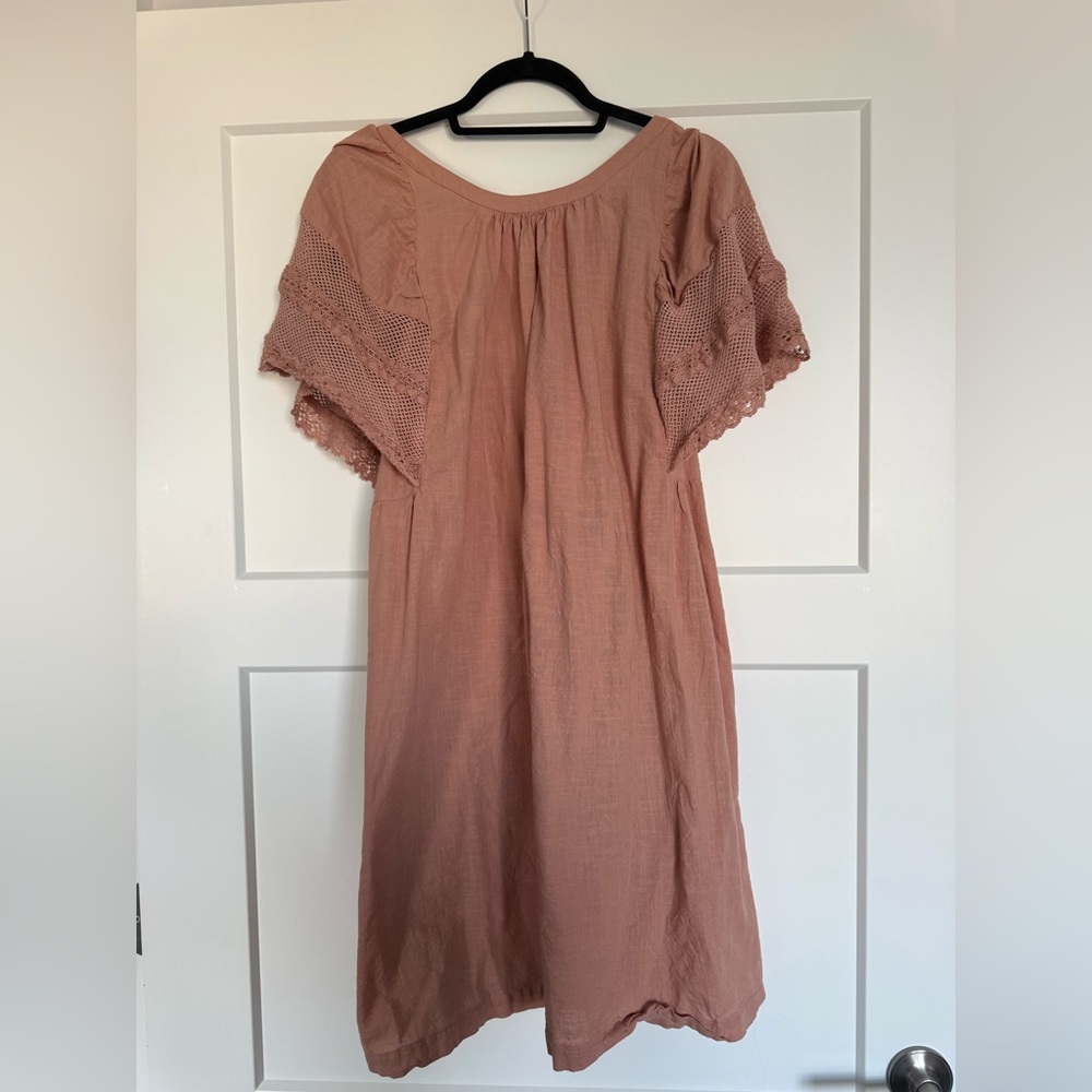 Old Navy Coral Midi Dress with Lace Sleeves